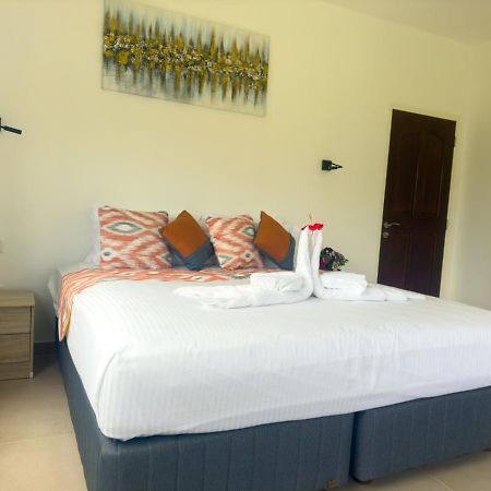 Tropic Villa Annex Grand Anse  Bagian luar foto