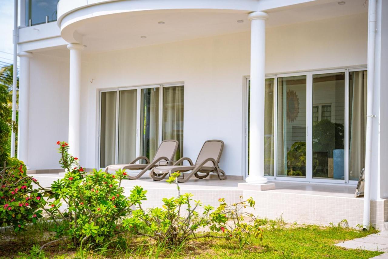 Tropic Villa Annex Grand Anse  Bagian luar foto